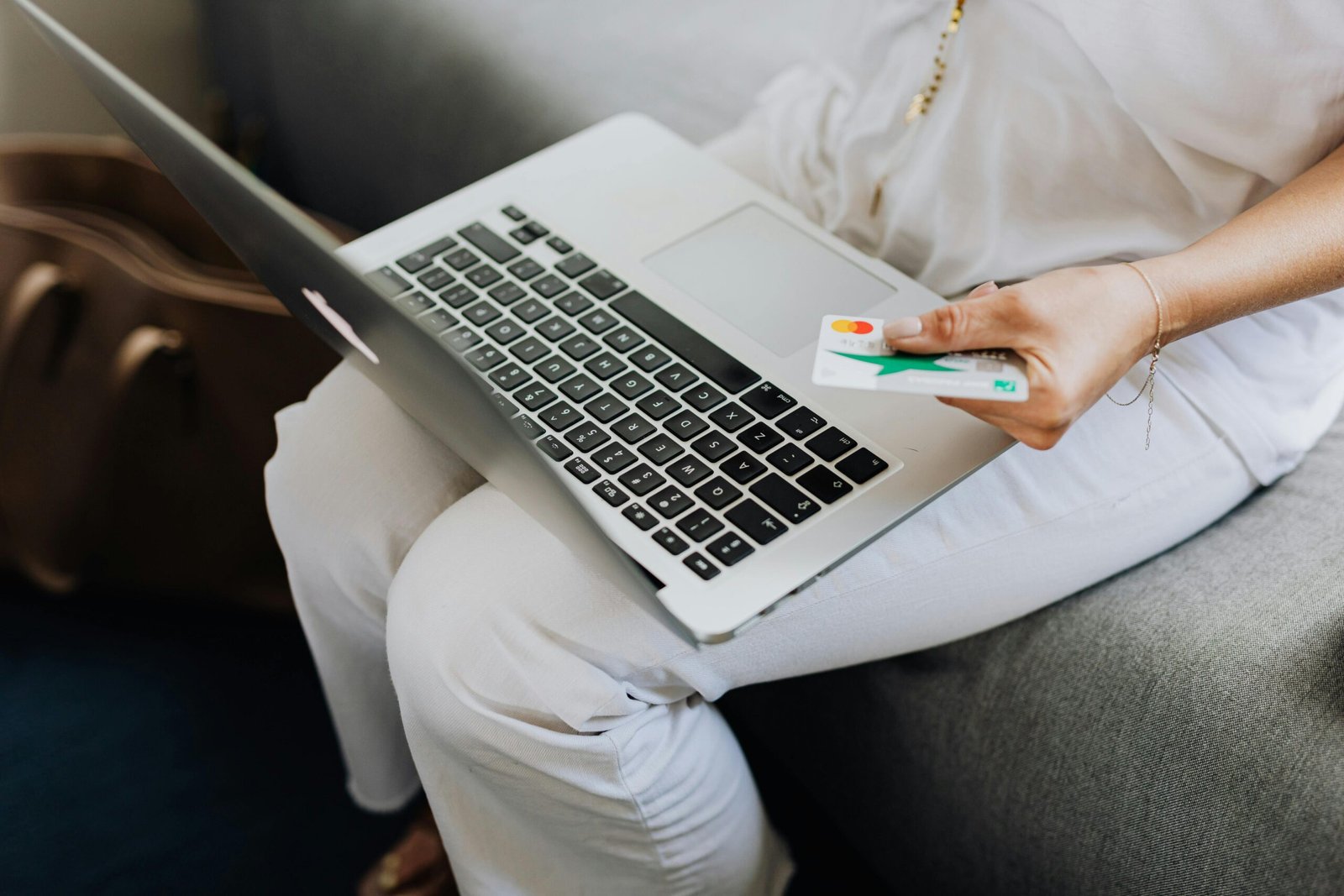 "Operational Agility: Key to Maintaining Top Google Rankings in the Evolving eCommerce Landscape"